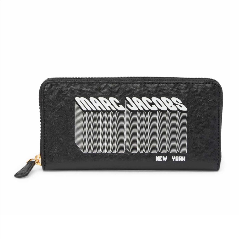Marc Jacobs wallet